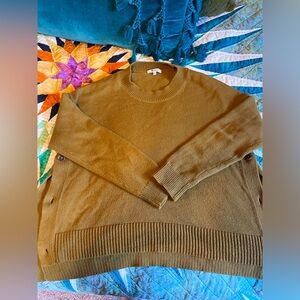 Madewell Olive Green Split Side Button Crew Pullover Sweater—size M